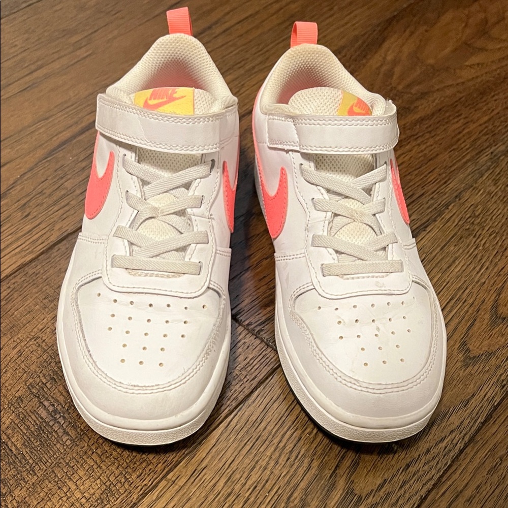 Nike Court Borough Low White/Pink (BQ5451‑108) Size 3Y